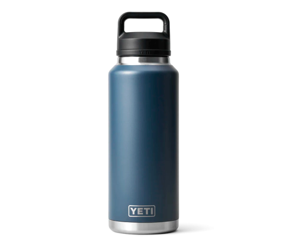 Yeti Botella Rambler de 46 oz (1.4 l) con Tapón